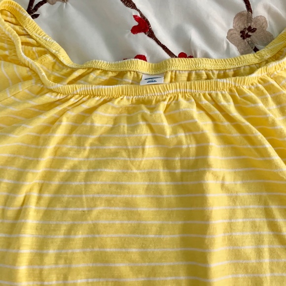 NWOT- Old Navy Womens Relaxed Bubble-Sleeve Top - Picture 3 of 4